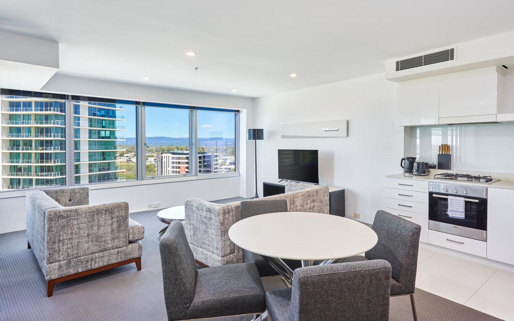 Serain Residences On 9 Hamilton Avenue Gold Coast Exterior foto