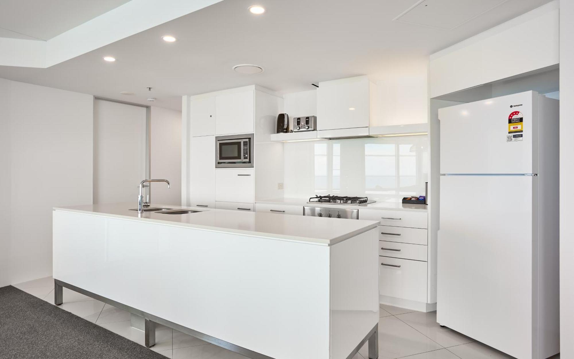 Serain Residences On 9 Hamilton Avenue Gold Coast Exterior foto